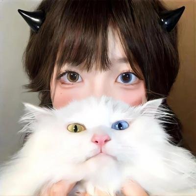 女大学生