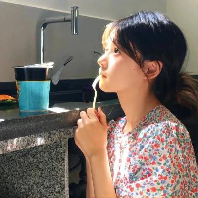 淘气小女巫第一季